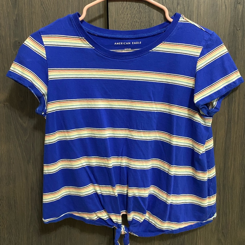 American Eagle t shirt